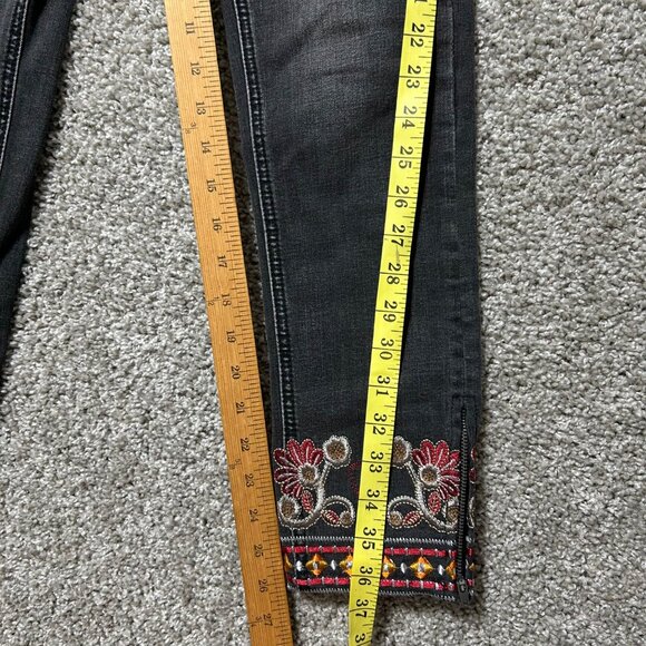 Desigual Exotic Jeans Black Embroidered Floral Pattern Slim Fit Womens Denim - Picture 11 of 14